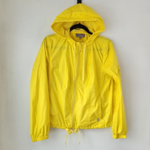 T by Talbots Yellow Windbreaker Hooded Rain Jacket Activewear Lightweight M - Picture 1 of 9